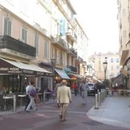 Sofia Lacomb Cannes